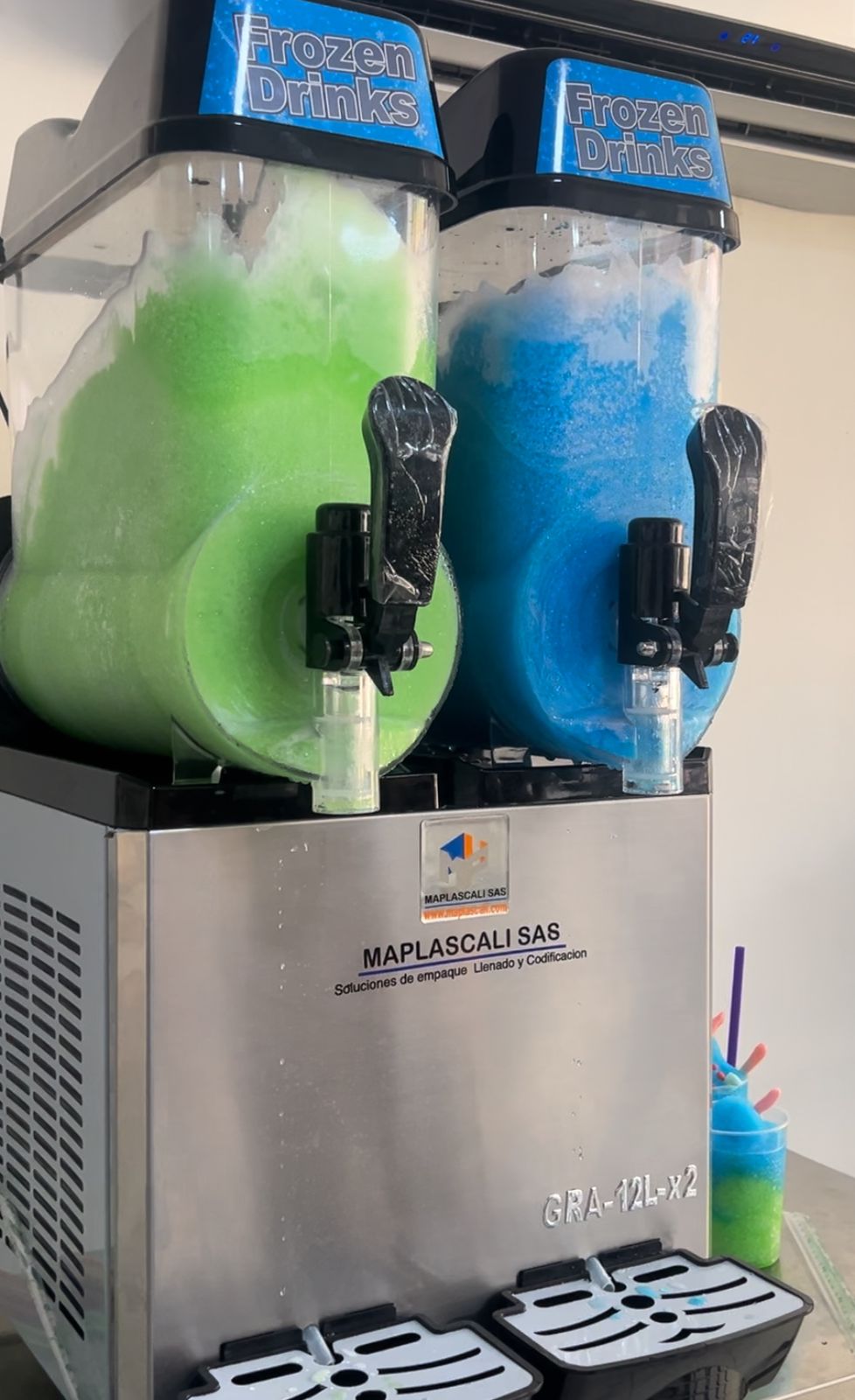 GRANIZADORA PARA JUGOS Y COCTELES